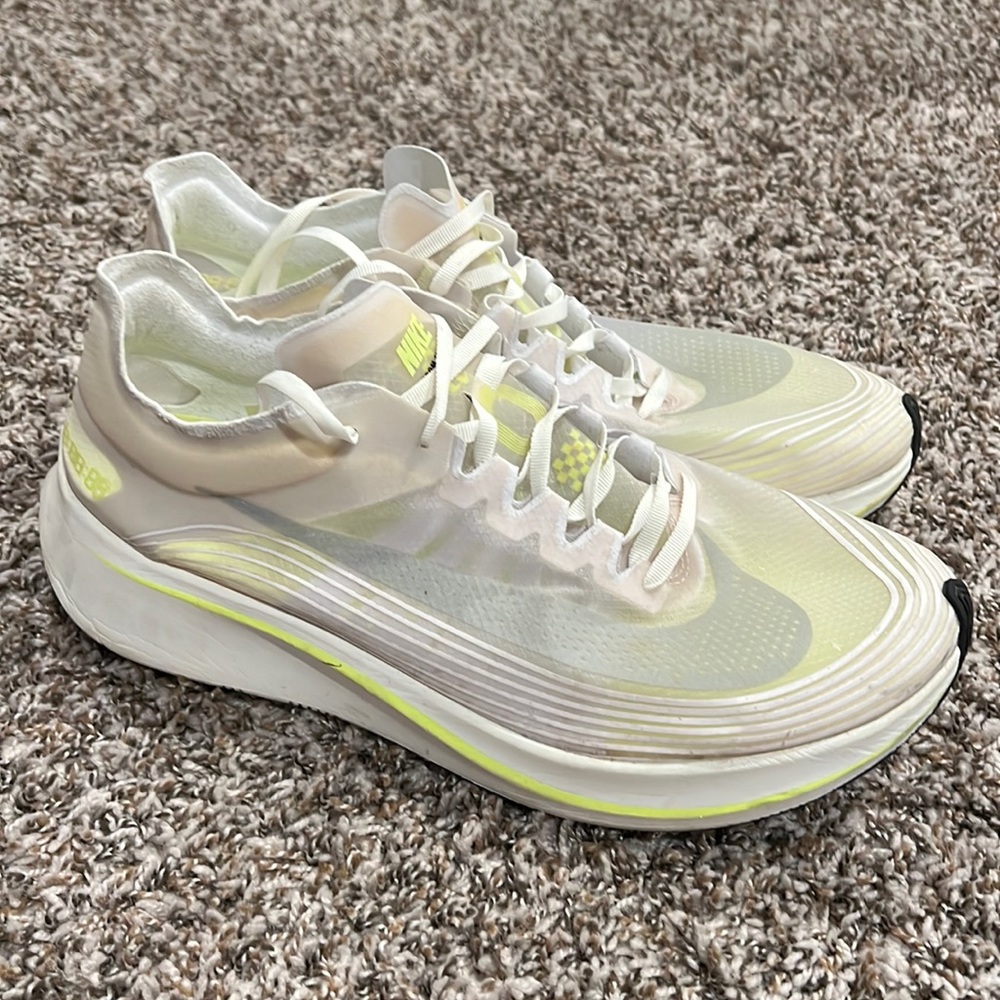 Nike Zoom Fly White Volt